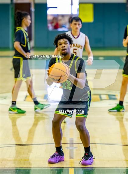 Thumbnail 2 in Roosevelt vs Oxnard (Santa Barbara Holiday Classic) photogallery.