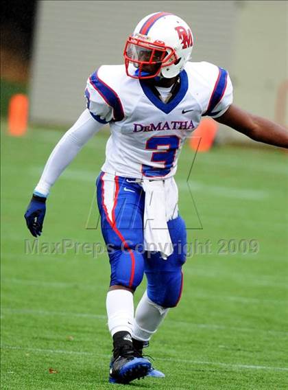 Thumbnail 3 in DeMatha @ St. John's (5 Days 2 Friday) photogallery.