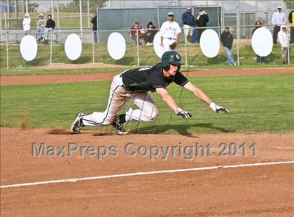 Thumbnail 2 in Heritage vs. De La Salle (CIF NCS D1 Semifinal) photogallery.