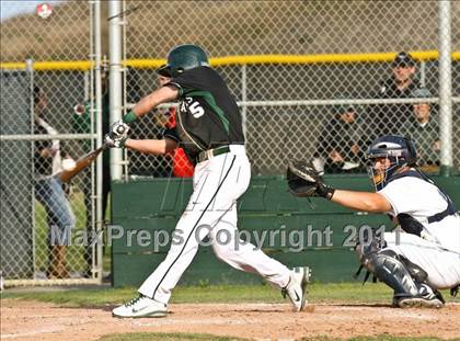 Thumbnail 3 in Heritage vs. De La Salle (CIF NCS D1 Semifinal) photogallery.