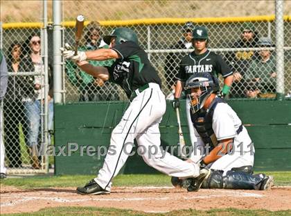 Thumbnail 2 in Heritage vs. De La Salle (CIF NCS D1 Semifinal) photogallery.