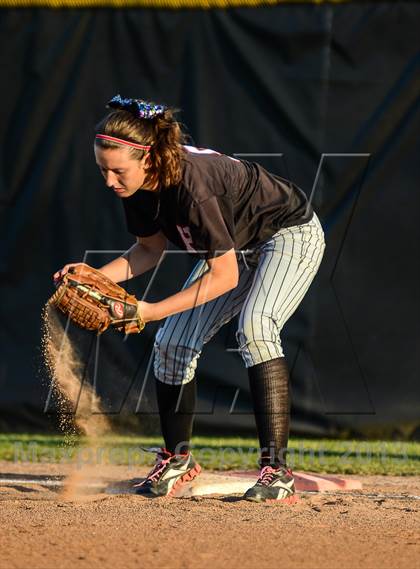Thumbnail 1 in Rockwall-Heath vs Plano (UIL 5A Area Playoff) photogallery.
