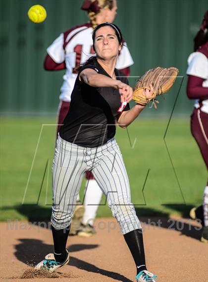 Thumbnail 3 in Rockwall-Heath vs Plano (UIL 5A Area Playoff) photogallery.