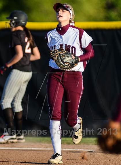 Thumbnail 1 in Rockwall-Heath vs Plano (UIL 5A Area Playoff) photogallery.