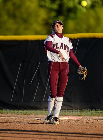 Thumbnail 1 in Rockwall-Heath vs Plano (UIL 5A Area Playoff) photogallery.
