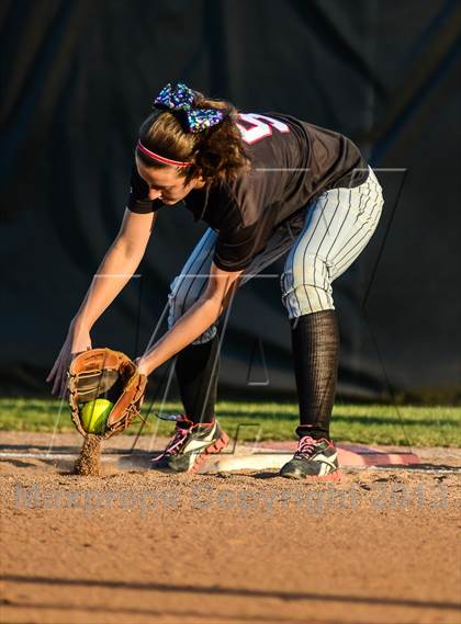 Thumbnail 3 in Rockwall-Heath vs Plano (UIL 5A Area Playoff) photogallery.