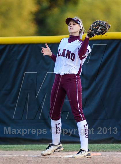 Thumbnail 1 in Rockwall-Heath vs Plano (UIL 5A Area Playoff) photogallery.