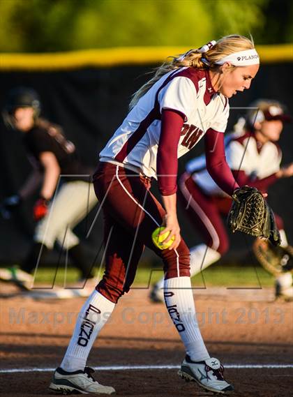 Thumbnail 3 in Rockwall-Heath vs Plano (UIL 5A Area Playoff) photogallery.