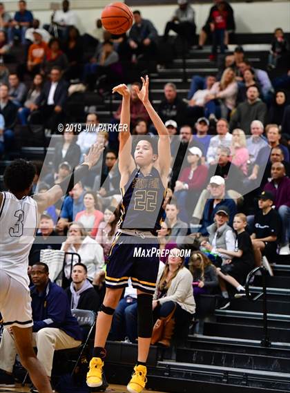 Thumbnail 1 in Stony Point @ Vandegrift photogallery.