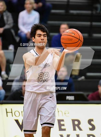 Thumbnail 2 in Stony Point @ Vandegrift photogallery.