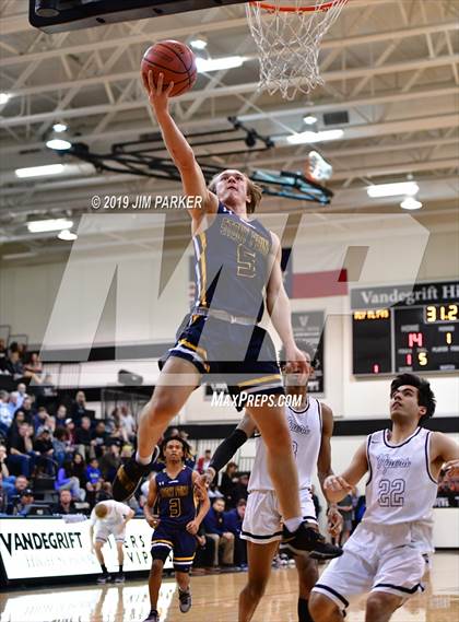 Thumbnail 2 in Stony Point @ Vandegrift photogallery.