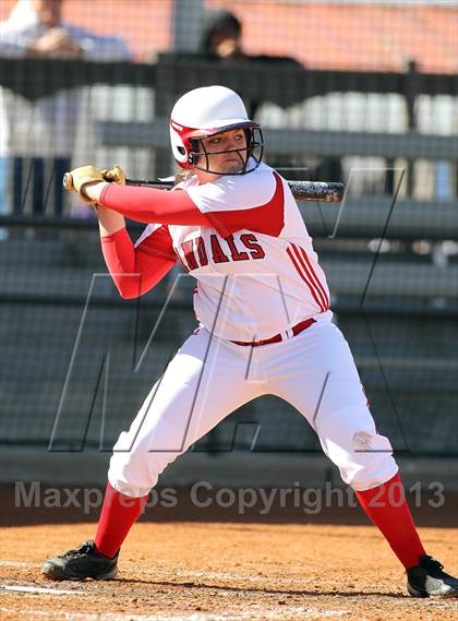 Thumbnail 3 in Van vs Royse City (Forney-North Forney Invitational) photogallery.