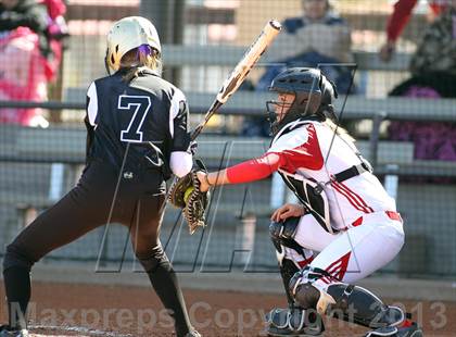Thumbnail 1 in Van vs Royse City (Forney-North Forney Invitational) photogallery.