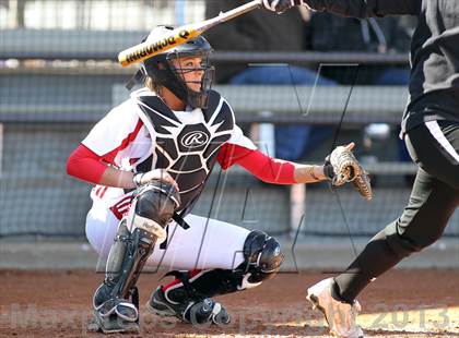 Thumbnail 1 in Van vs Royse City (Forney-North Forney Invitational) photogallery.