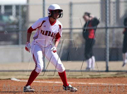 Thumbnail 2 in Van vs Royse City (Forney-North Forney Invitational) photogallery.