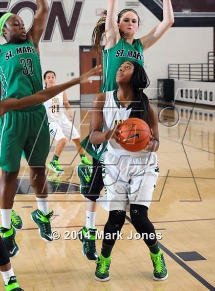 Thumbnail 1 in Long Beach Poly vs. St. Mary's (Nike Tournament of Champions) photogallery.