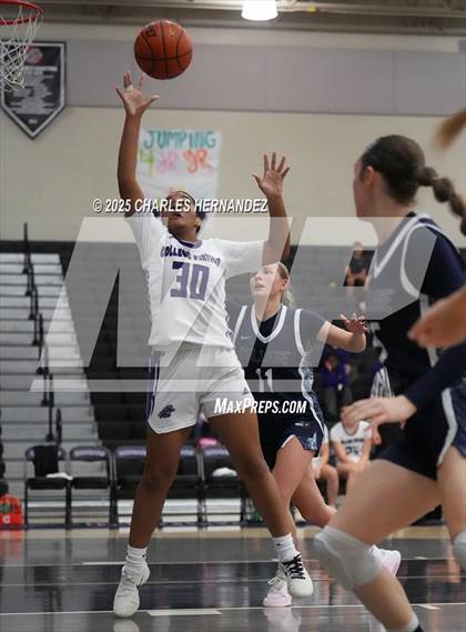 Thumbnail 1 in College Park @ College Station photogallery.