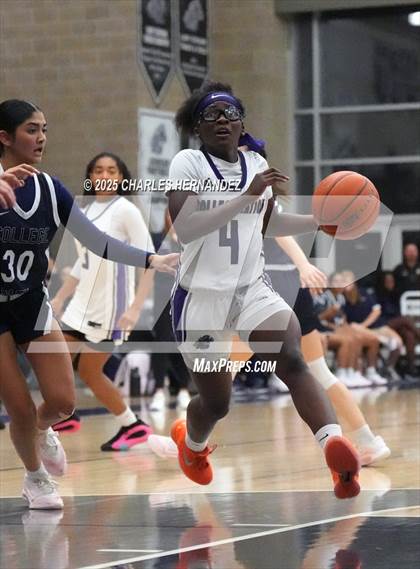 Thumbnail 3 in College Park @ College Station photogallery.