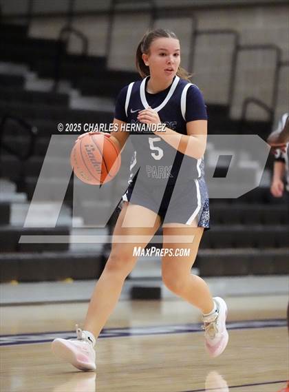 Thumbnail 1 in College Park @ College Station photogallery.