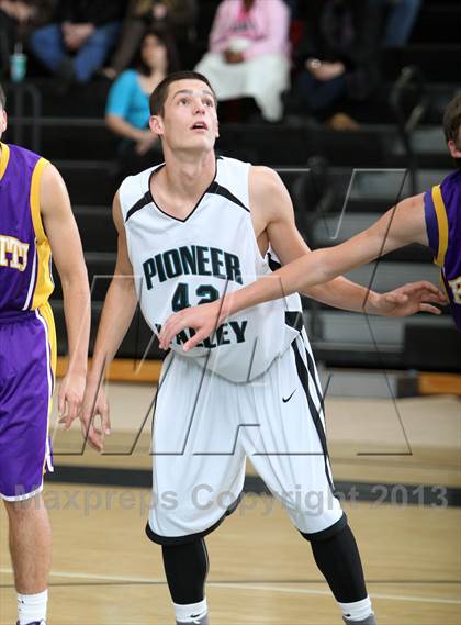 Thumbnail 1 in Righetti @ Pioneer Valley photogallery.