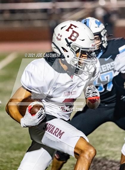 Thumbnail 2 in Flour Bluff vs Paetow (UIL 5A D1 State Semifinal) photogallery.