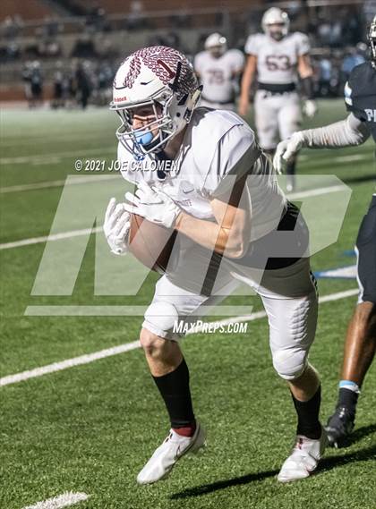 Thumbnail 2 in Flour Bluff vs Paetow (UIL 5A D1 State Semifinal) photogallery.