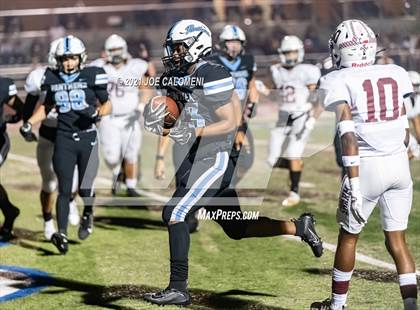 Thumbnail 1 in Flour Bluff vs Paetow (UIL 5A D1 State Semifinal) photogallery.