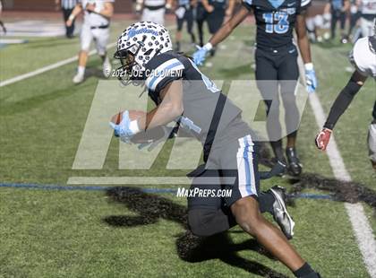 Thumbnail 1 in Flour Bluff vs Paetow (UIL 5A D1 State Semifinal) photogallery.