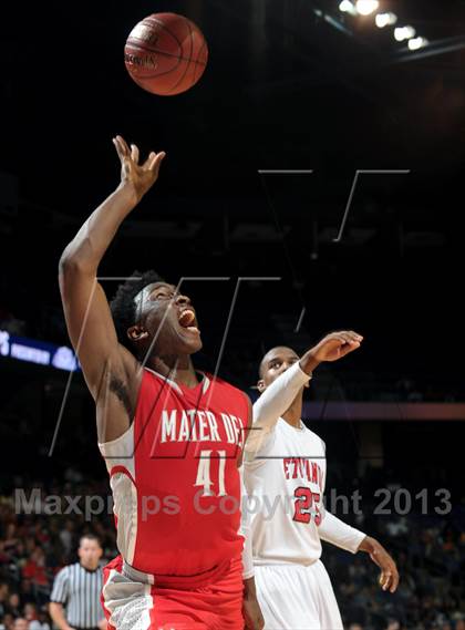 Thumbnail 3 in Etiwanda vs. Mater Dei (CIF SoCal Regional Open Division Final) photogallery.