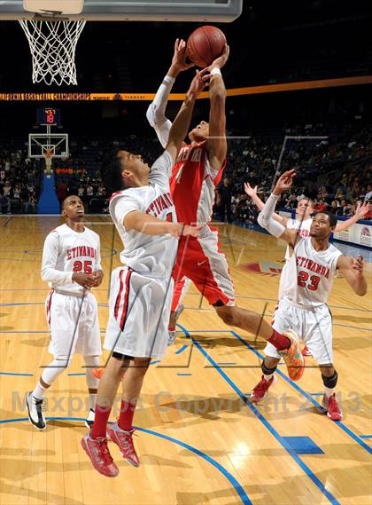 Thumbnail 1 in Etiwanda vs. Mater Dei (CIF SoCal Regional Open Division Final) photogallery.