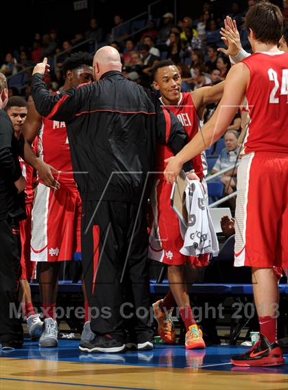 Thumbnail 3 in Etiwanda vs. Mater Dei (CIF SoCal Regional Open Division Final) photogallery.