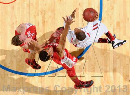 Thumbnail 1 in Etiwanda vs. Mater Dei (CIF SoCal Regional Open Division Final) photogallery.
