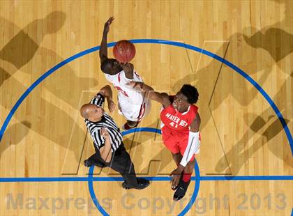 Thumbnail 2 in Etiwanda vs. Mater Dei (CIF SoCal Regional Open Division Final) photogallery.