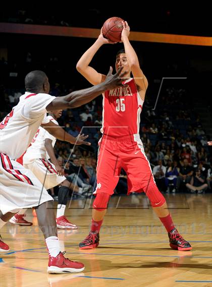 Thumbnail 1 in Etiwanda vs. Mater Dei (CIF SoCal Regional Open Division Final) photogallery.