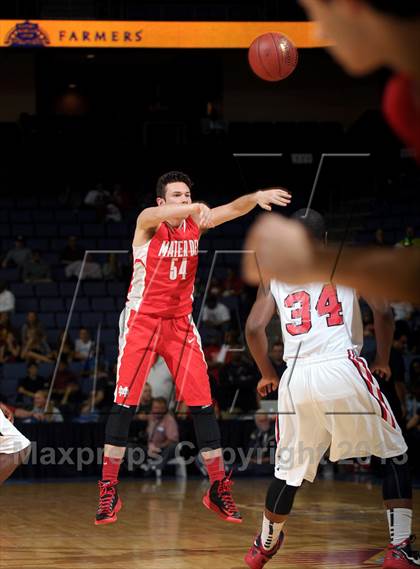 Thumbnail 2 in Etiwanda vs. Mater Dei (CIF SoCal Regional Open Division Final) photogallery.