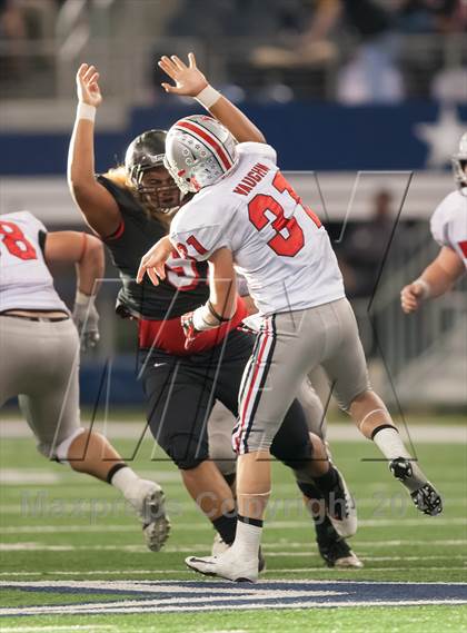 Thumbnail 3 in Marcus vs. Trinity (5A Division 1 Region 1 Bi-District) photogallery.