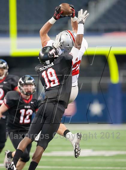 Thumbnail 3 in Marcus vs. Trinity (5A Division 1 Region 1 Bi-District) photogallery.