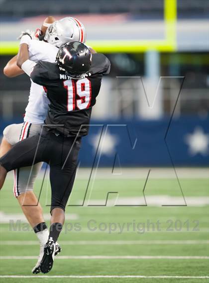 Thumbnail 2 in Marcus vs. Trinity (5A Division 1 Region 1 Bi-District) photogallery.