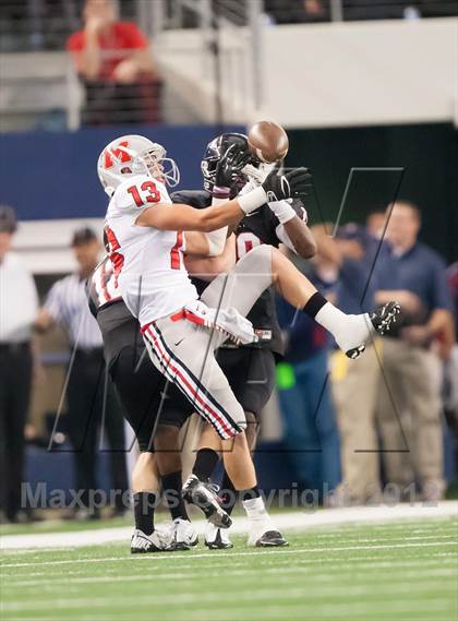 Thumbnail 3 in Marcus vs. Trinity (5A Division 1 Region 1 Bi-District) photogallery.