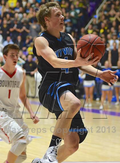 Thumbnail 2 in Sky View vs. Bountiful (UHSAA Region 4A Semifinal) photogallery.