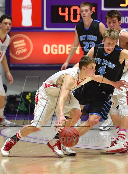 Thumbnail 1 in Sky View vs. Bountiful (UHSAA Region 4A Semifinal) photogallery.