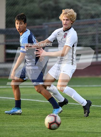 Thumbnail 2 in Sacred Heart Prep vs. Bellarmine College Prep (CIF CCS Open Division Final) photogallery.