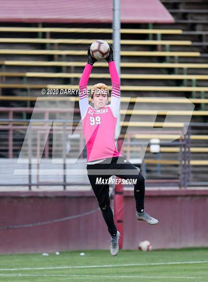 Thumbnail 3 in Sacred Heart Prep vs. Bellarmine College Prep (CIF CCS Open Division Final) photogallery.