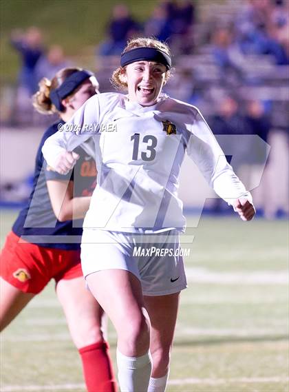 Thumbnail 2 in Rio Americano vs. Oakdale (CIF SJS D3 Final) photogallery.