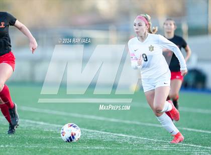 Thumbnail 2 in Rio Americano vs. Oakdale (CIF SJS D3 Final) photogallery.