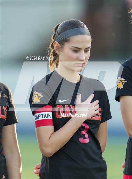 Thumbnail 3 in Rio Americano vs. Oakdale (CIF SJS D3 Final) photogallery.