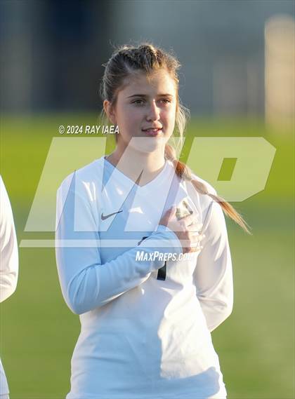 Thumbnail 2 in Rio Americano vs. Oakdale (CIF SJS D3 Final) photogallery.