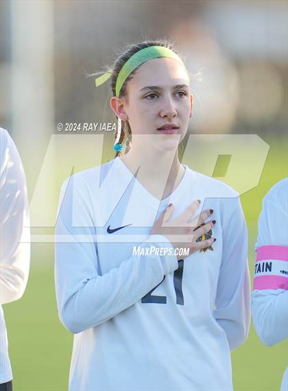 Thumbnail 2 in Rio Americano vs. Oakdale (CIF SJS D3 Final) photogallery.