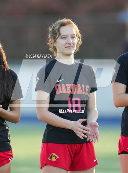 Thumbnail 2 in Rio Americano vs. Oakdale (CIF SJS D3 Final) photogallery.