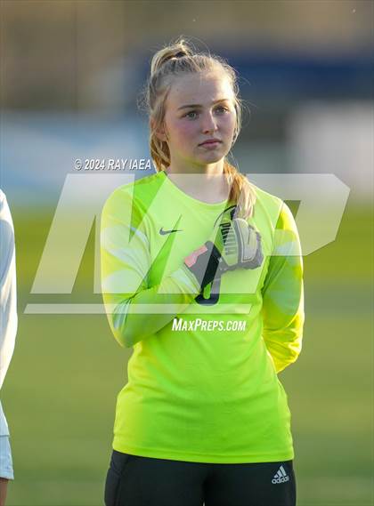 Thumbnail 1 in Rio Americano vs. Oakdale (CIF SJS D3 Final) photogallery.